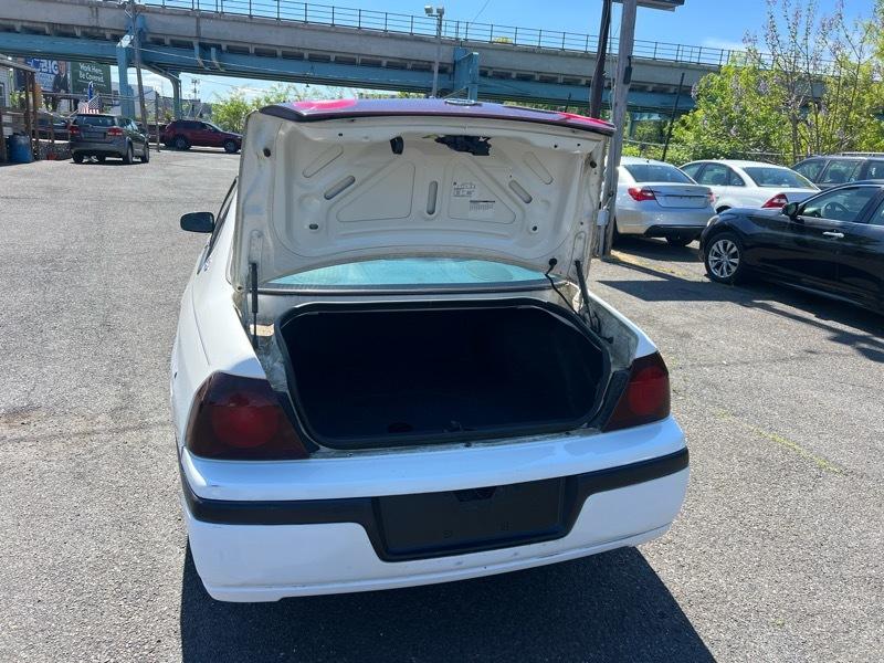 Chevrolet Impala Base 2003