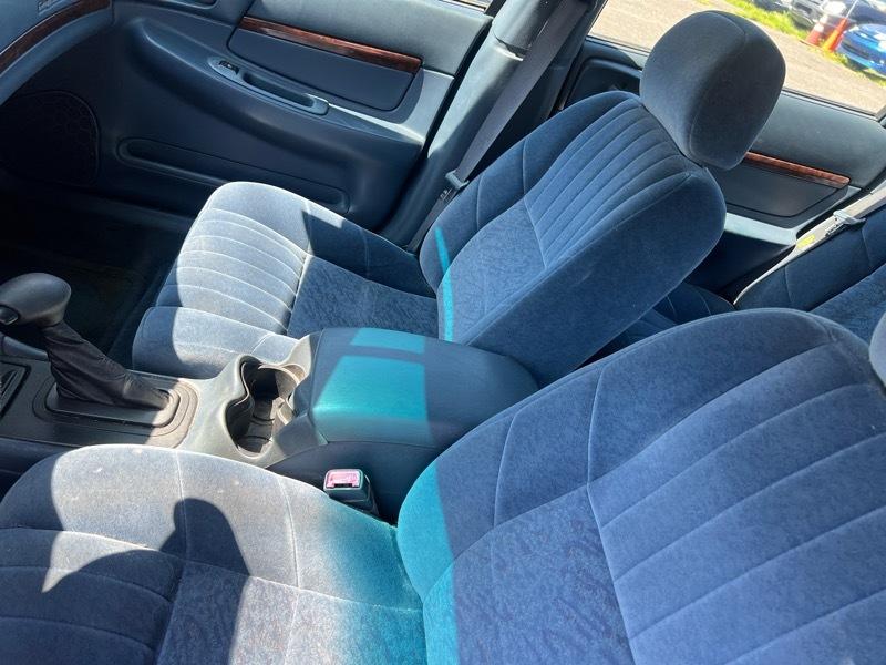 Chevrolet Impala Base 2003