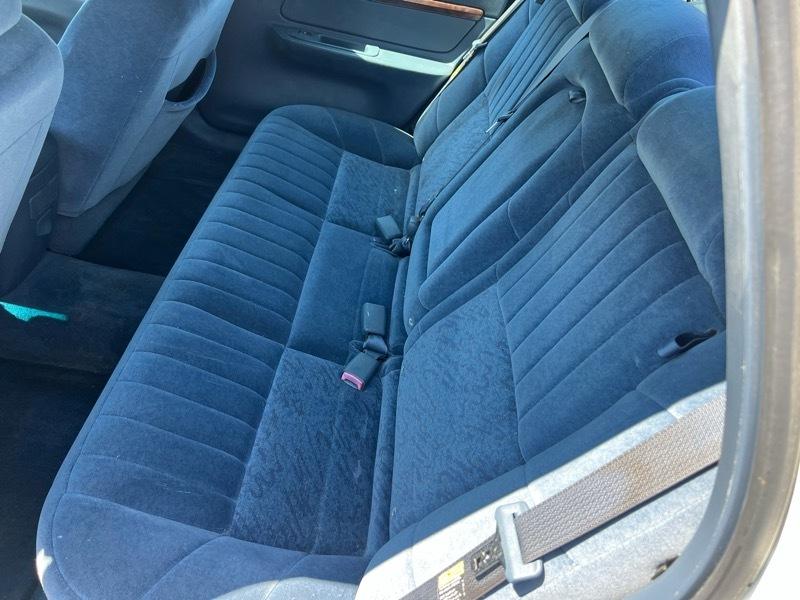 Chevrolet Impala Base 2003