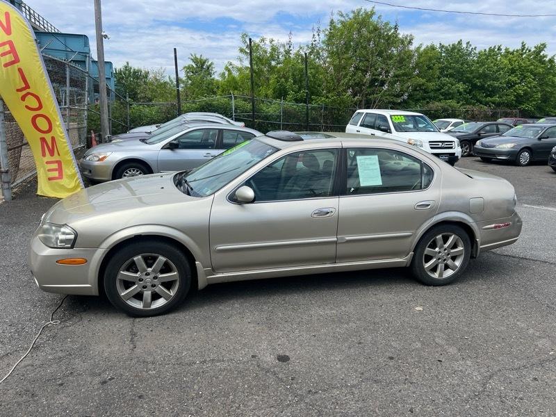 Nissan Maxima GLE 2002