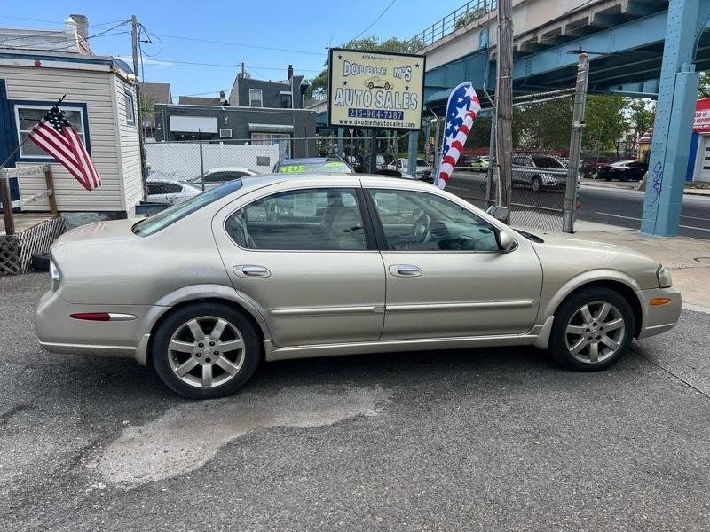 Nissan Maxima GLE 2002