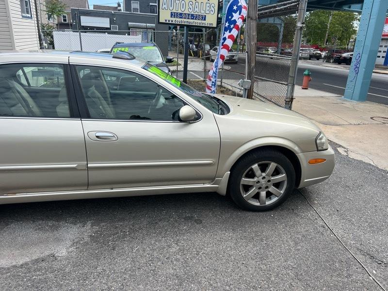 Nissan Maxima GLE 2002