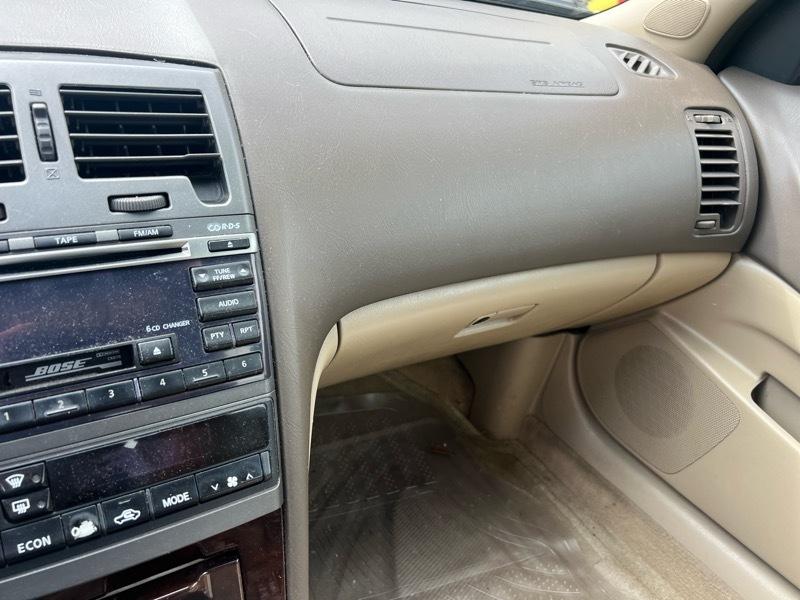 Nissan Maxima GLE 2002