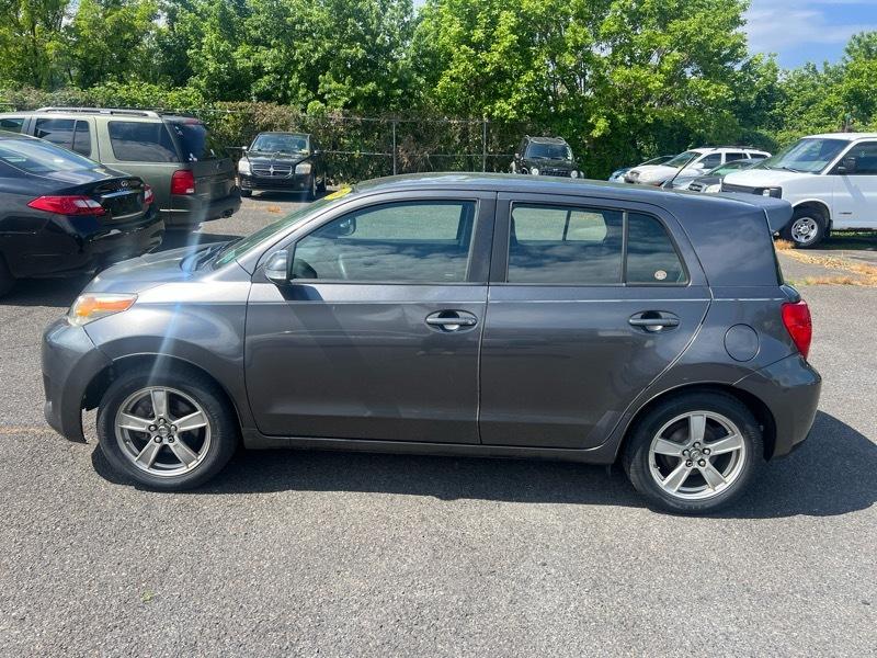 Scion xD 5-Door 2010
