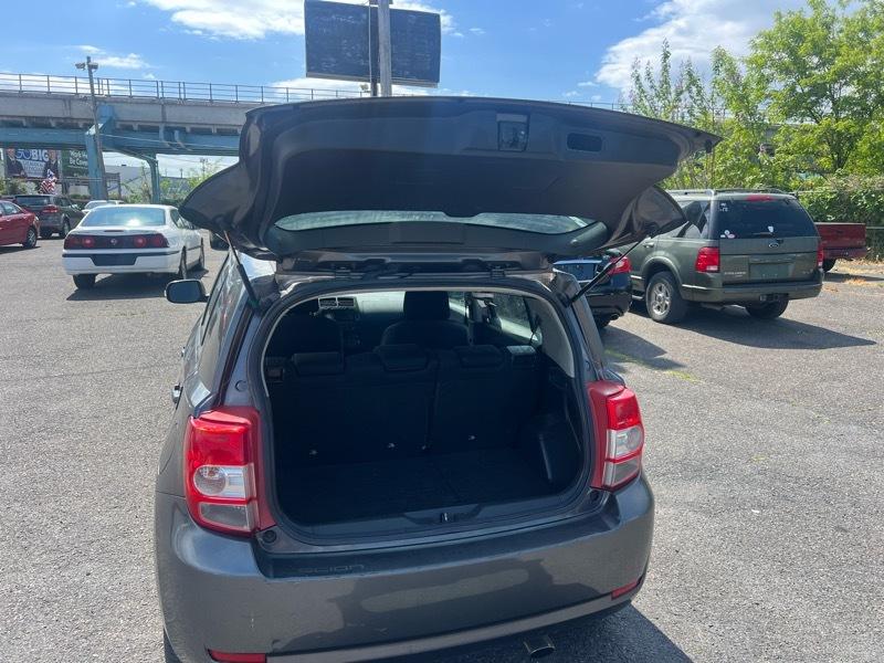 Scion xD 5-Door 2010