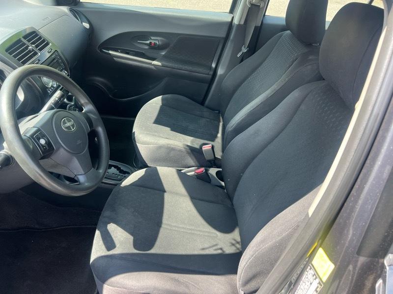Scion xD 5-Door 2010