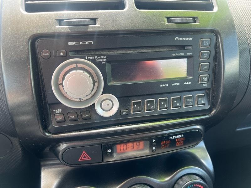 Scion xD 5-Door 2010