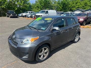 2010 Scion xD 5-Door