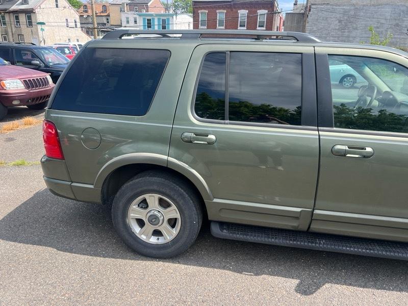 Ford Explorer Limited 4WD 2002