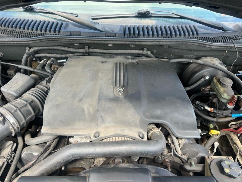 Ford Explorer Limited 4WD 2002