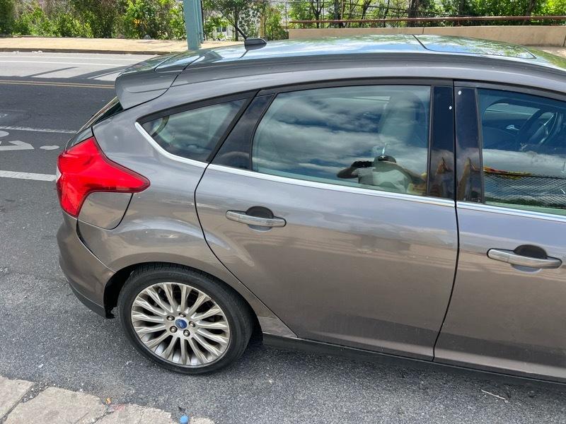 Ford Focus SEL 2012
