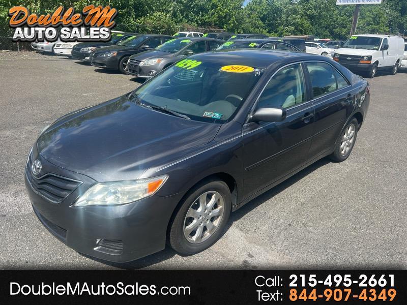 Toyota Camry Base 6-Spd AT 2011