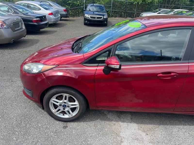 Ford Fiesta SE Hatchback 2017