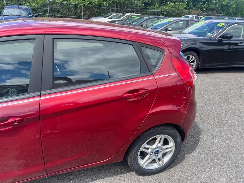 Ford Fiesta SE Hatchback 2017