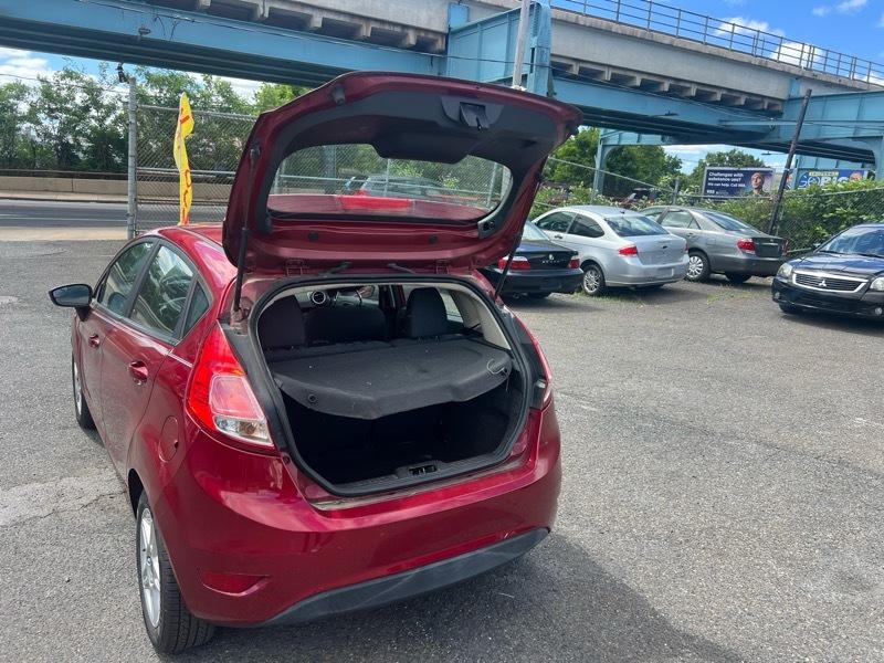 Ford Fiesta SE Hatchback 2017