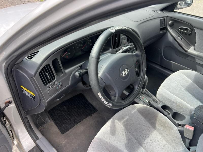 Hyundai Elantra GLS 4-Door 2006