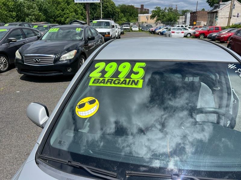 Hyundai Elantra GLS 4-Door 2006