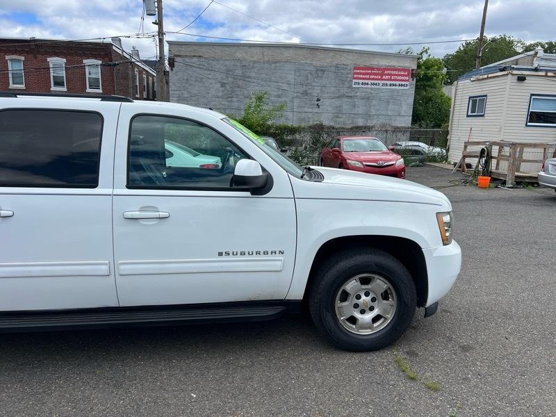 Chevrolet Suburban LT1 1500 4WD 2009