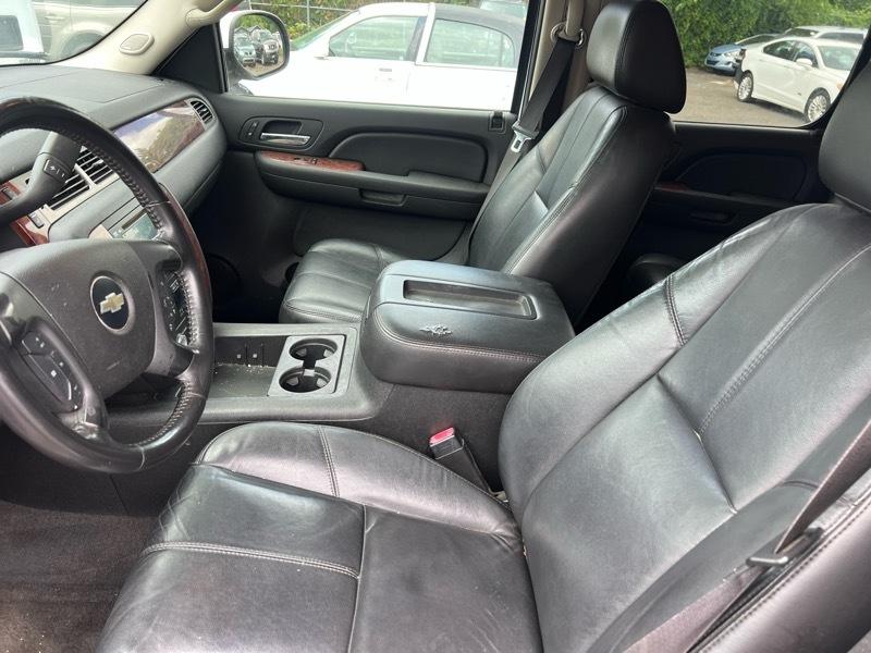 Chevrolet Suburban LT1 1500 4WD 2009