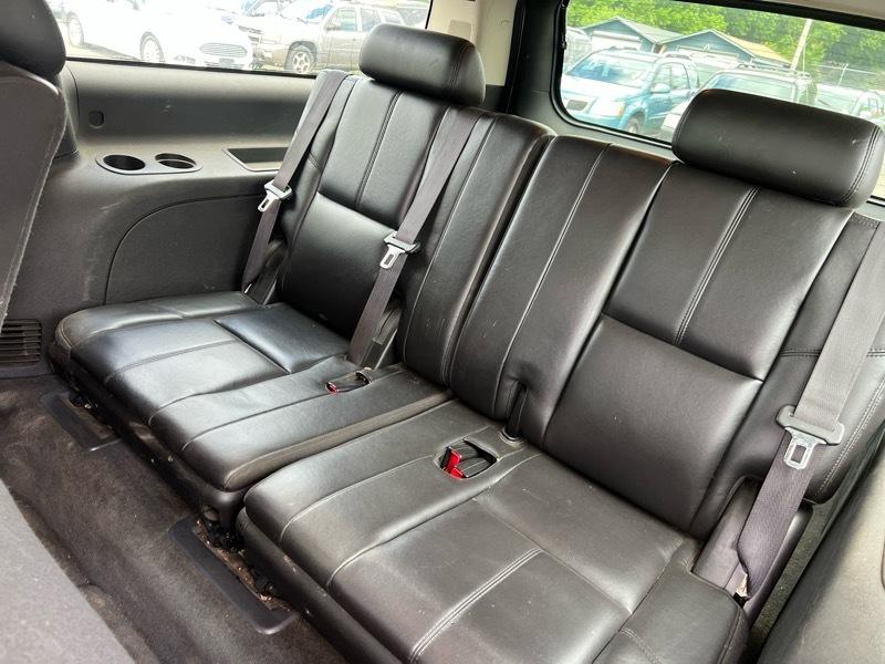 Chevrolet Suburban LT1 1500 4WD 2009