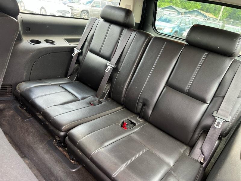 Chevrolet Suburban LT1 1500 4WD 2009