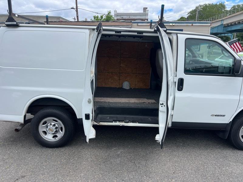Chevrolet Express 2500 Cargo 2005