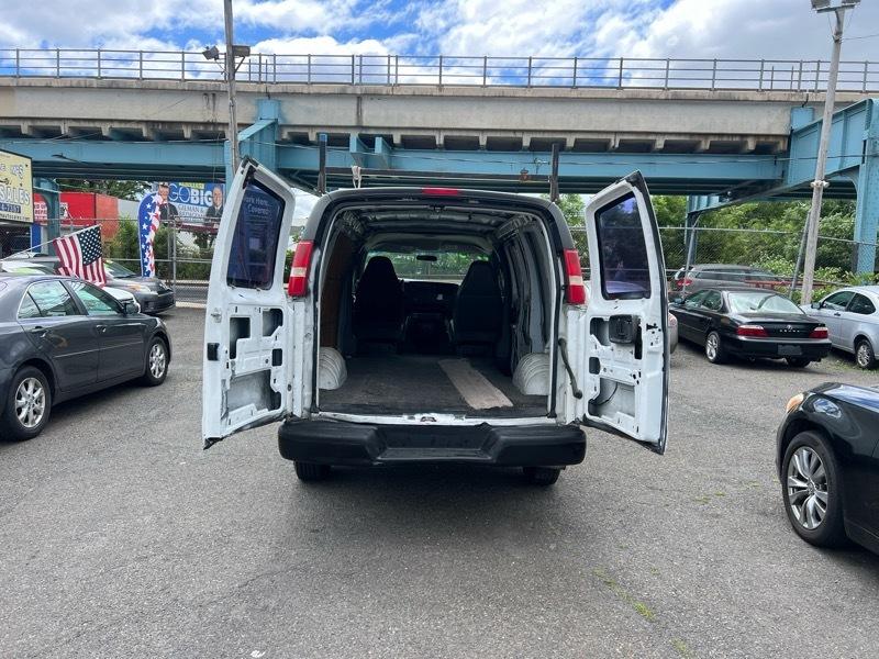 Chevrolet Express 2500 Cargo 2005
