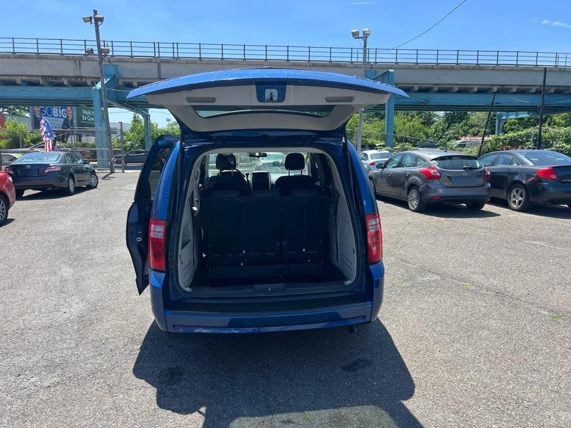 Dodge Grand Caravan SE 2010