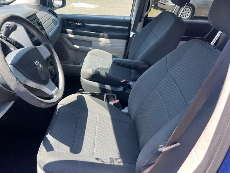 Dodge Grand Caravan SE 2010