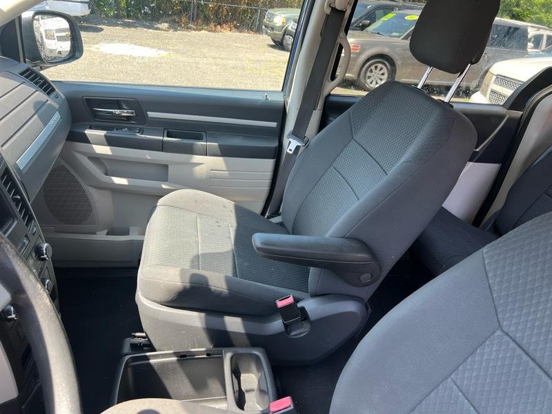 Dodge Grand Caravan SE 2010