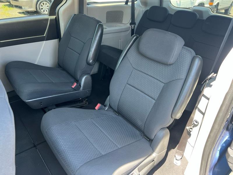 Dodge Grand Caravan SE 2010