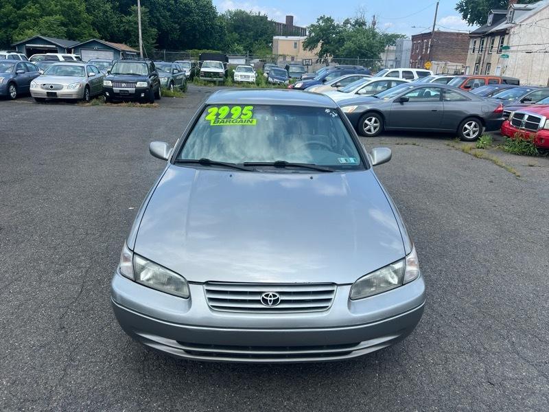 Toyota Camry CE 1999