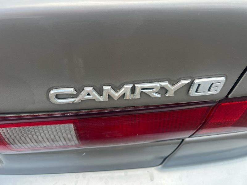 Toyota Camry CE 1999