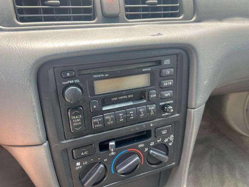 Toyota Camry CE 1999