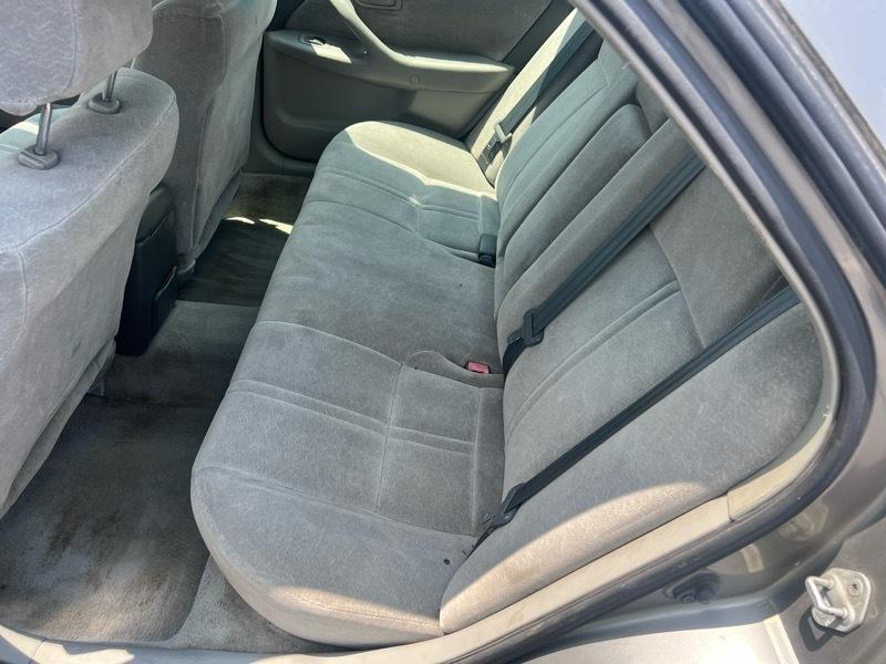 Toyota Camry CE 1999