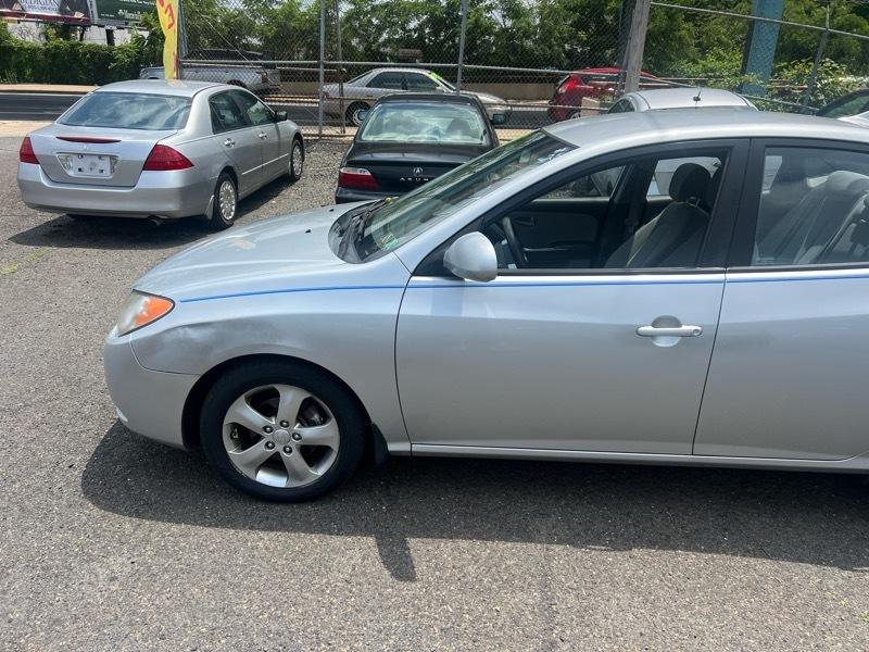 Hyundai Elantra GLS 2009
