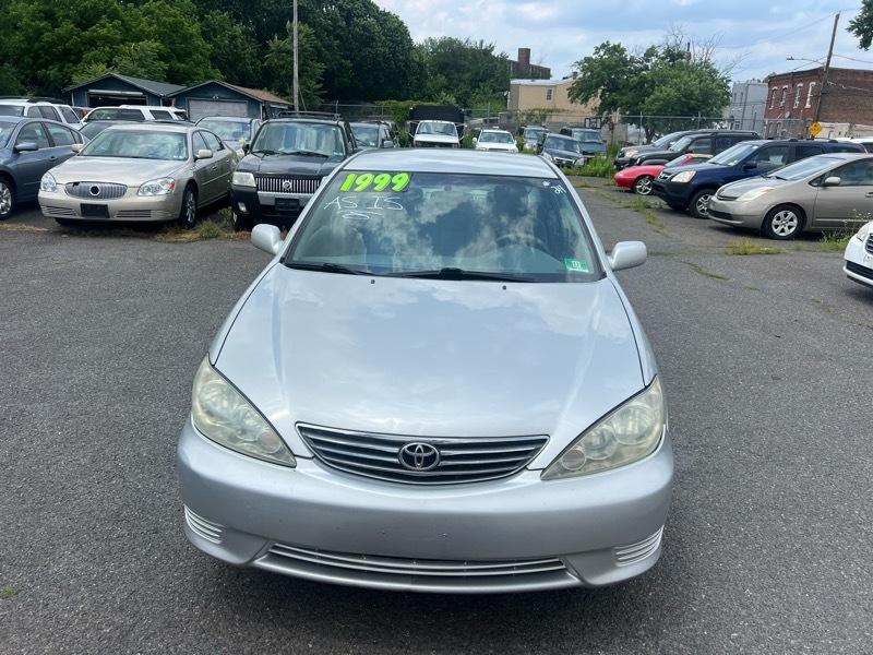 Toyota Camry Standard 2006