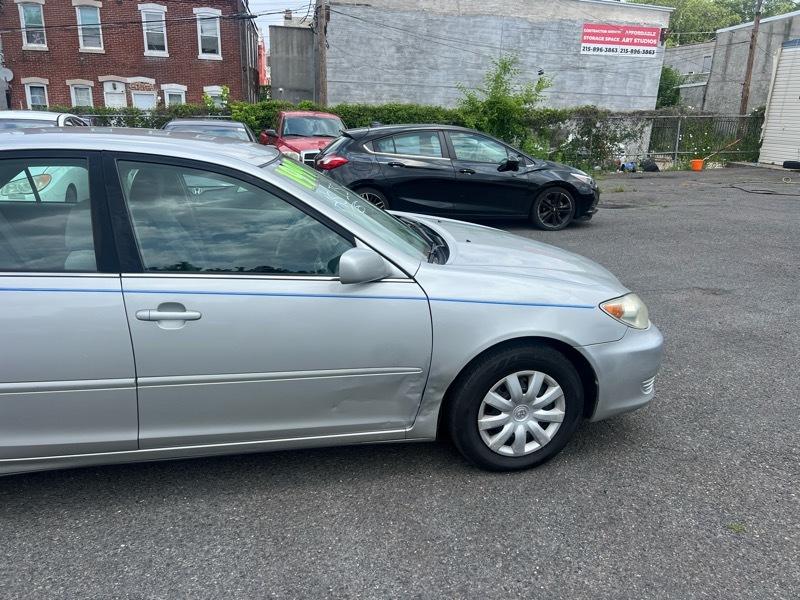 Toyota Camry Standard 2006