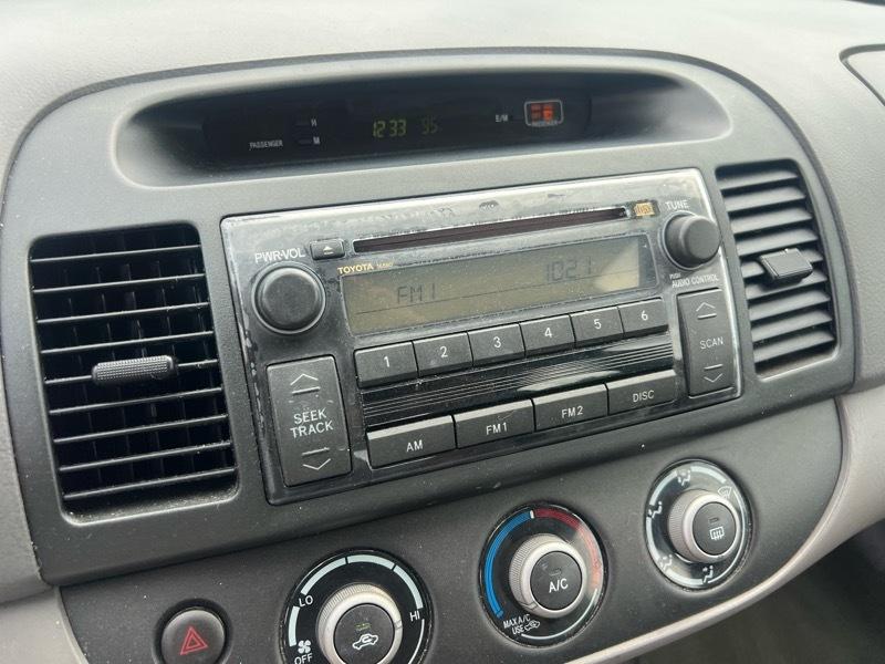 Toyota Camry Standard 2006