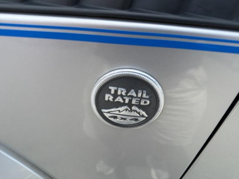 Jeep Liberty Sport 4WD 2012