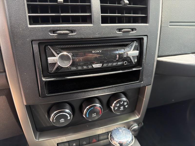 Jeep Liberty Sport 4WD 2012