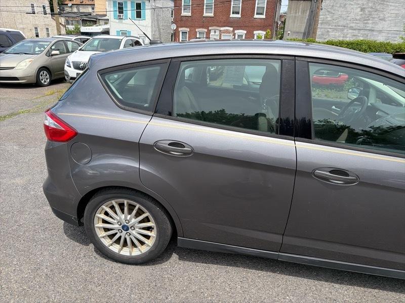 Ford C-Max Hybrid SE 2013