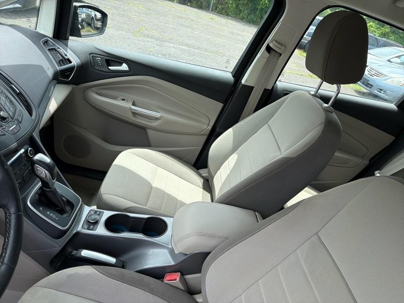 Ford C-Max Hybrid SE 2013