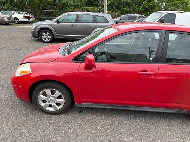 Nissan Versa 1.8 S 2007