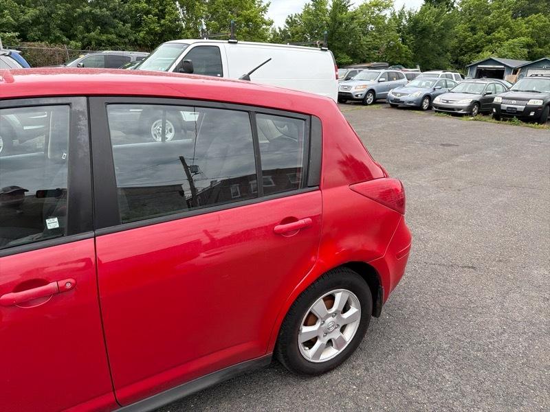 Nissan Versa 1.8 S 2007
