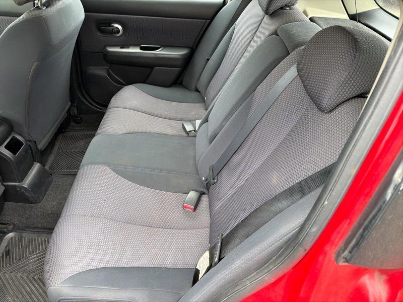 Nissan Versa 1.8 S 2007