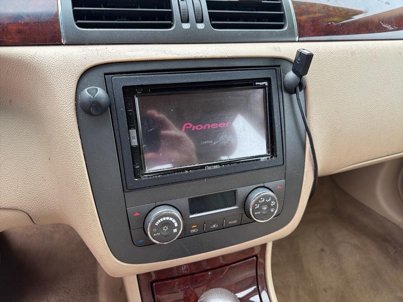 Buick Lucerne CXL 2008