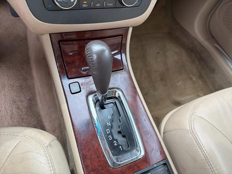 Buick Lucerne CXL 2008