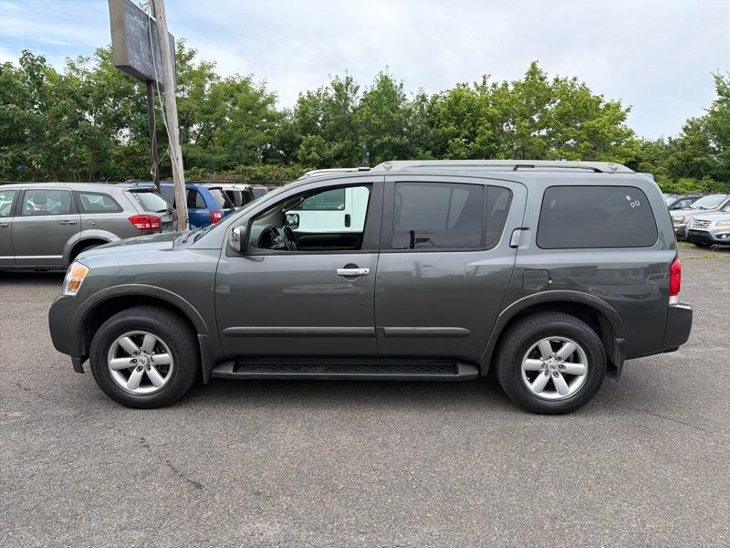 Nissan Armada SE 4WD 2010