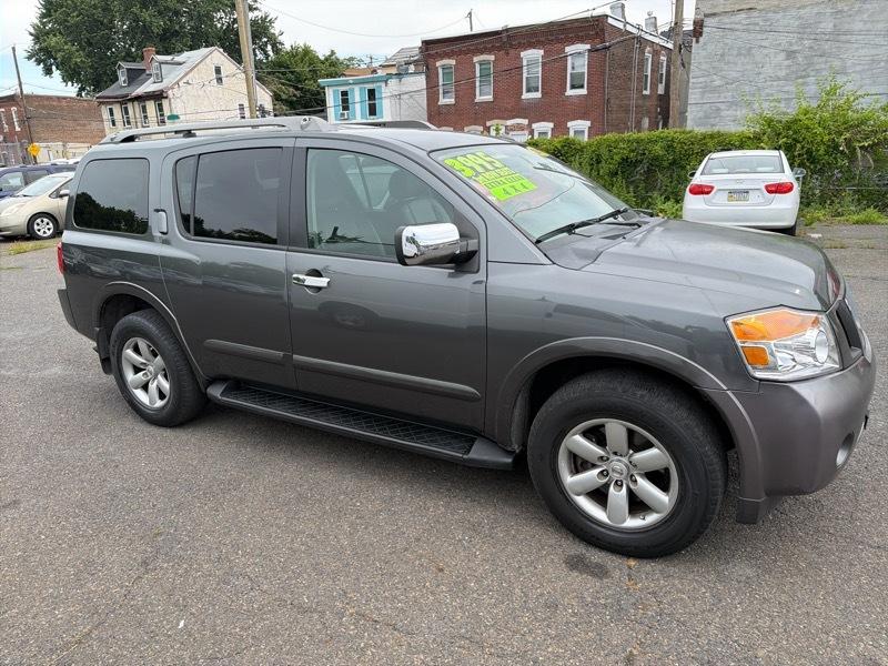 Nissan Armada SE 4WD 2010